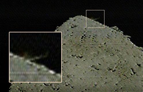 隼鳥2號下午4時才傳回的撞擊瞬間畫面 圖丨JAXA